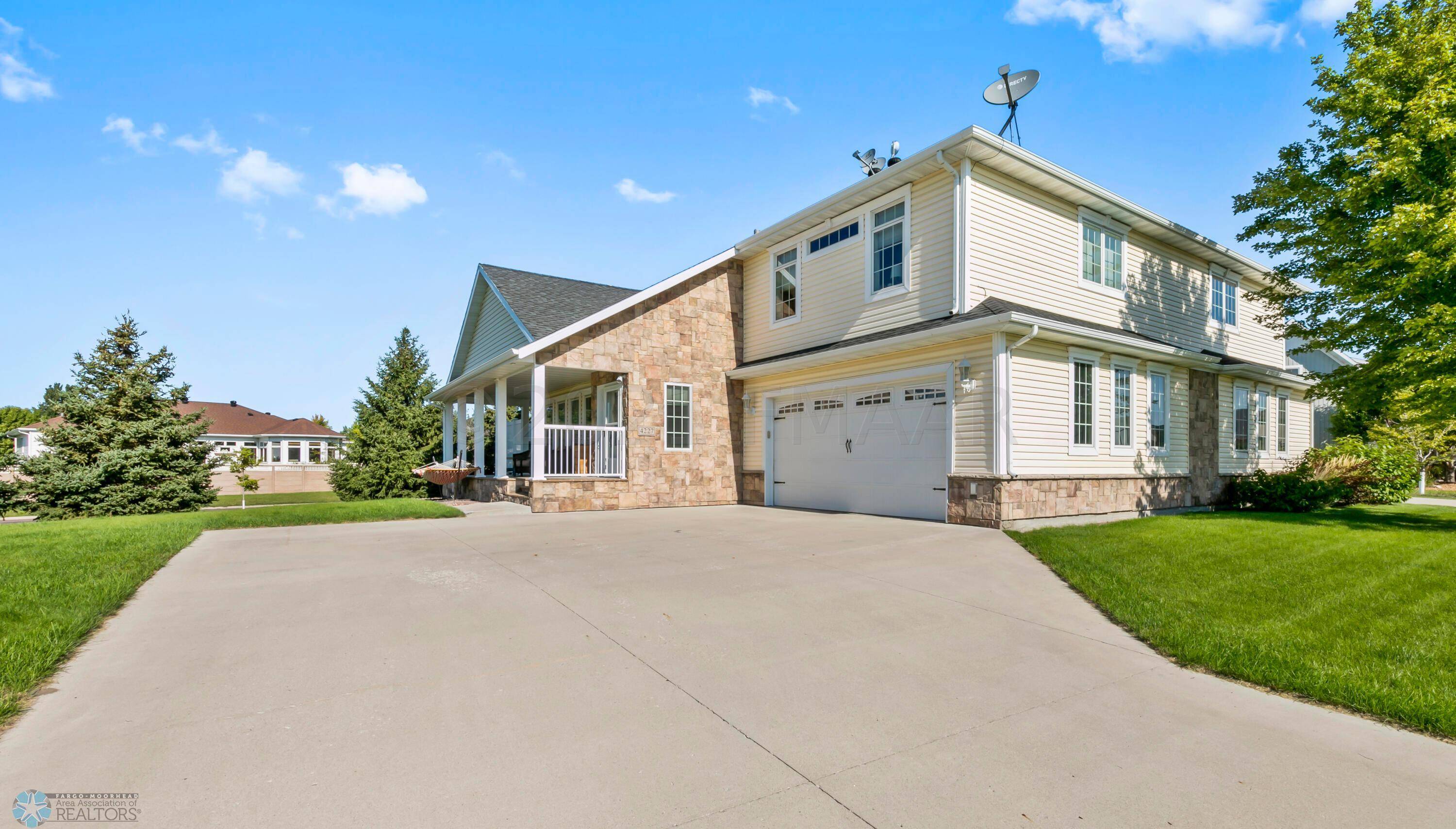 Fargo, ND 58104,4227 CLUBHOUSE DR S