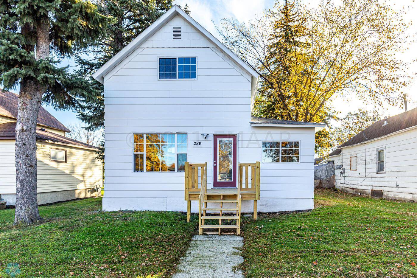 226 6TH ST N, Breckenridge, MN 56520