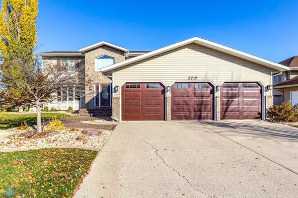 Fargo, ND 58103,2719 28TH AVE S
