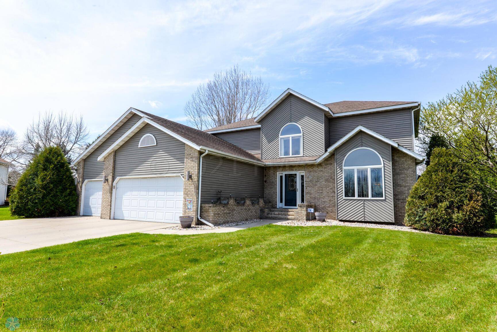 Moorhead, MN 56560,26 40TH AVENUE OAK CIR S