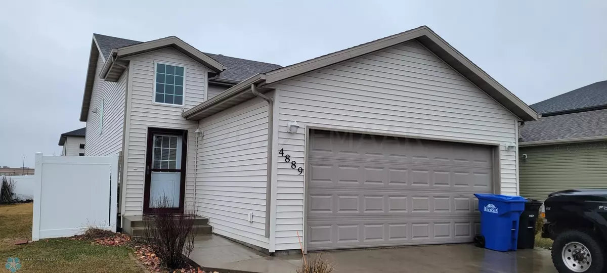 Fargo, ND 58104,4889 CHELSEA LN S