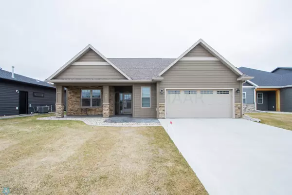 4857 FOXTAIL LN S,  Fargo,  ND 58104