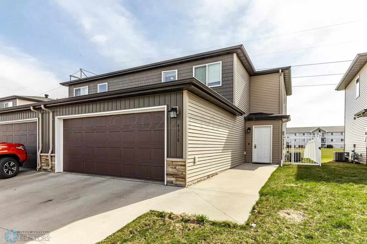 Fargo, ND 58104,4318 ESTATE DR S