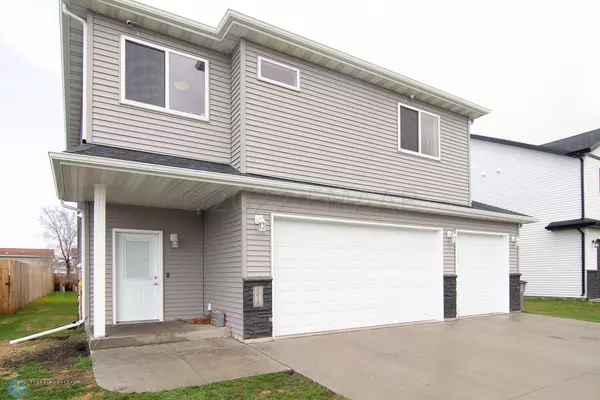 Moorhead, MN 56560,3018 33RD AVE S