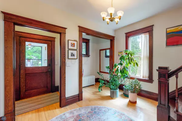 Moorhead, MN 56560,801 4TH ST S