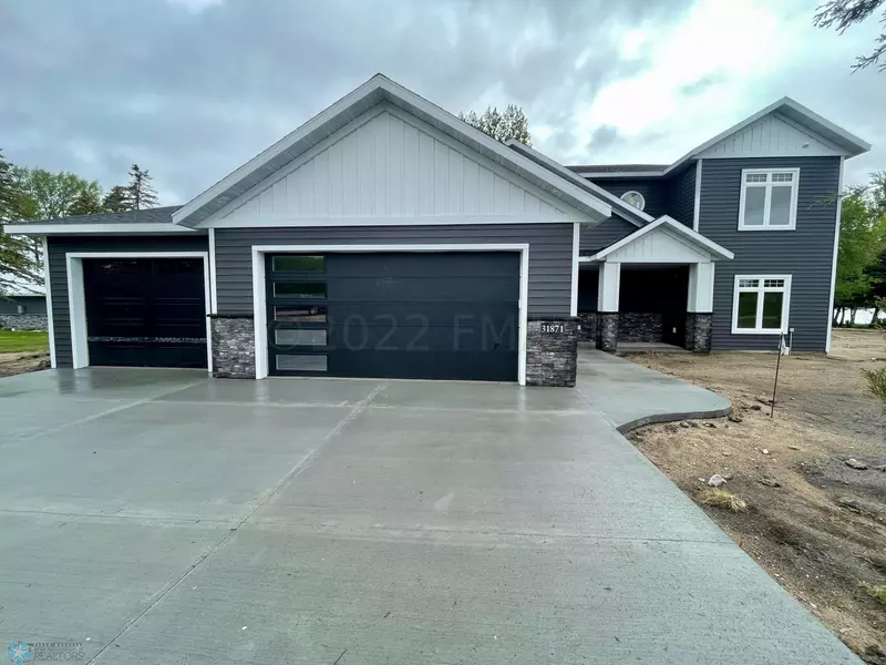 31871 BRIGHTWOOD SHORE DR, Dent, MN 56528