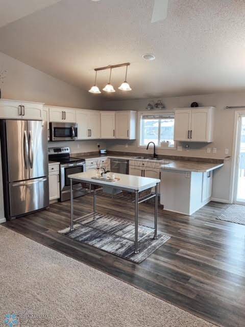West Fargo, ND 58078,943 39 1/2 AVE W