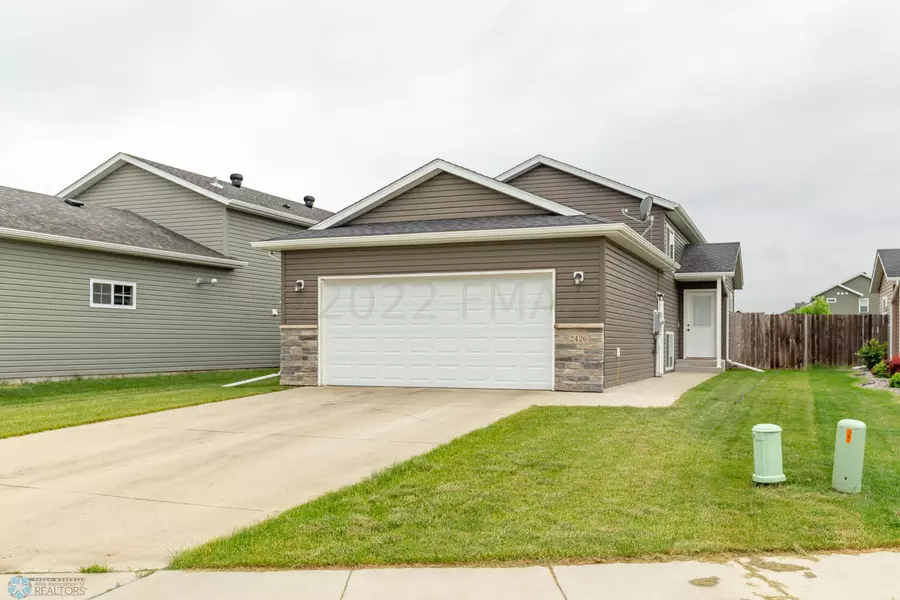 2426 8 CT W, West Fargo, ND 58078