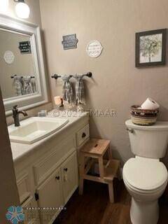 Fargo, ND 58102,3220 BOHNET BLVD N
