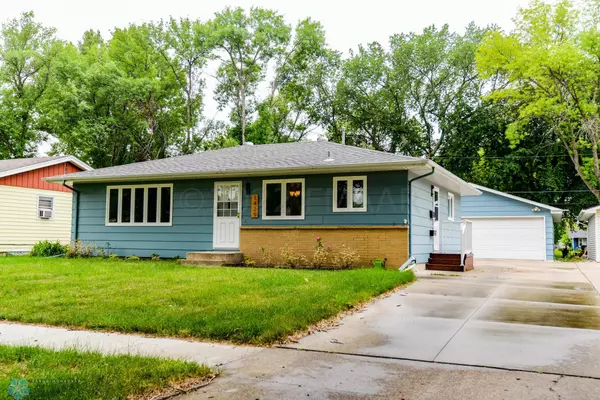 1429 18 ST S, Fargo, ND 58103