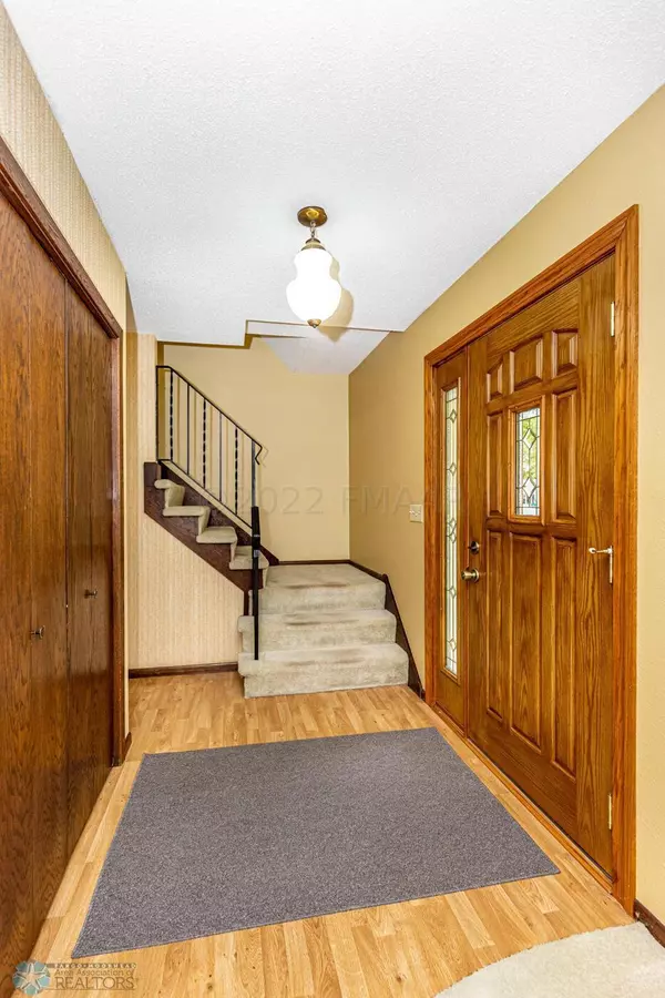 Moorhead, MN 56560,2703 18TH ST S
