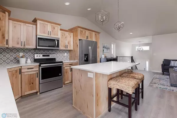 Fargo, ND 58104,2272 GRIFFIN DR S