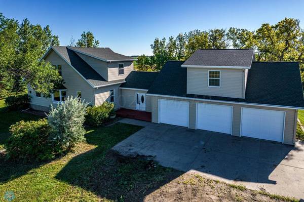 606 HIGHWAY 18 SE, Blanchard, ND 58009