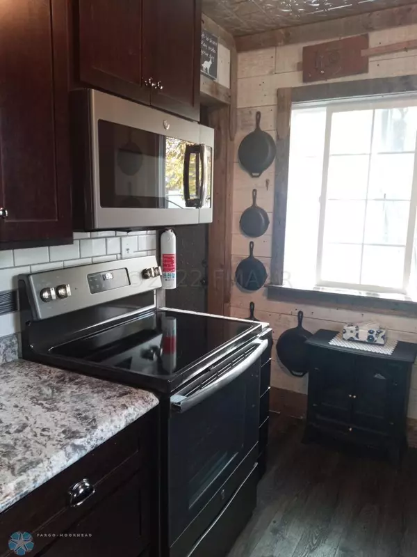 Moorhead, MN 56560,1205 3RD AVE S
