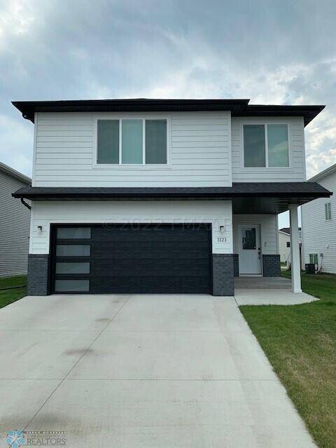 West Fargo, ND 58078,1121 ALBERT CT W