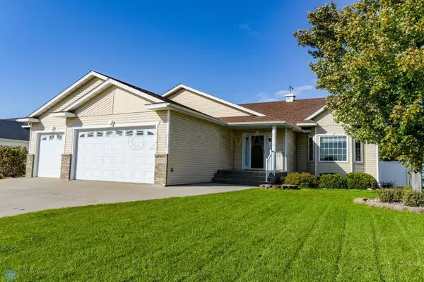 Fargo, ND 58104,5505 FARMSTEAD CT S