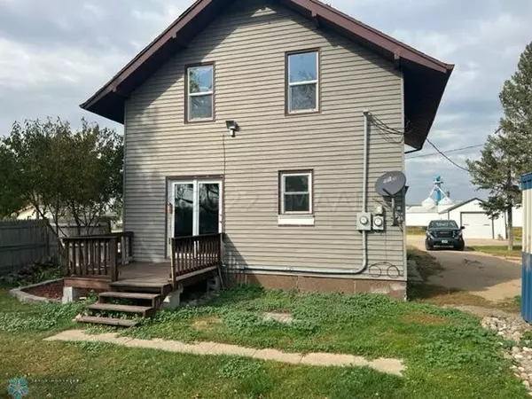 Dwight, ND 58075,103 CADY ST