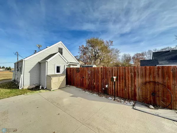 Rothsay, MN 56579,116 3RD ST NW
