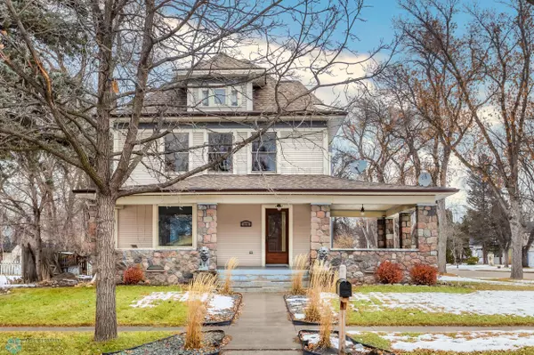 419 4 AVE NE, Barnesville, MN 56514