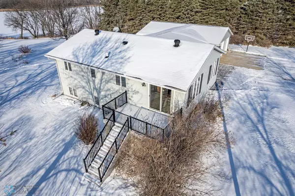 Pelican Rapids, MN 56572,41775 CO HWY 21 RD