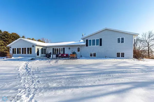 Pelican Rapids, MN 56572,41775 CO HWY 21 RD