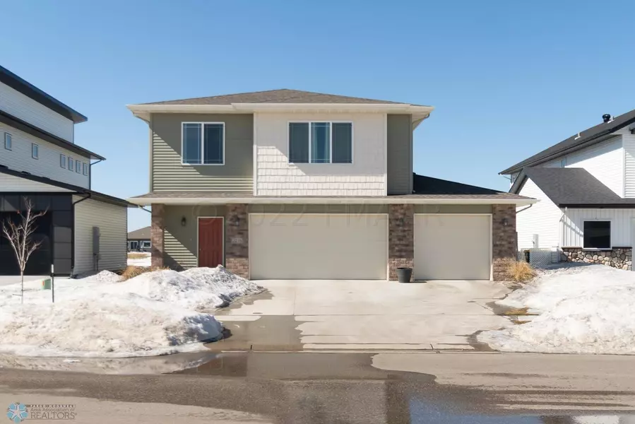 2216 10 CT W, West Fargo, ND 58078