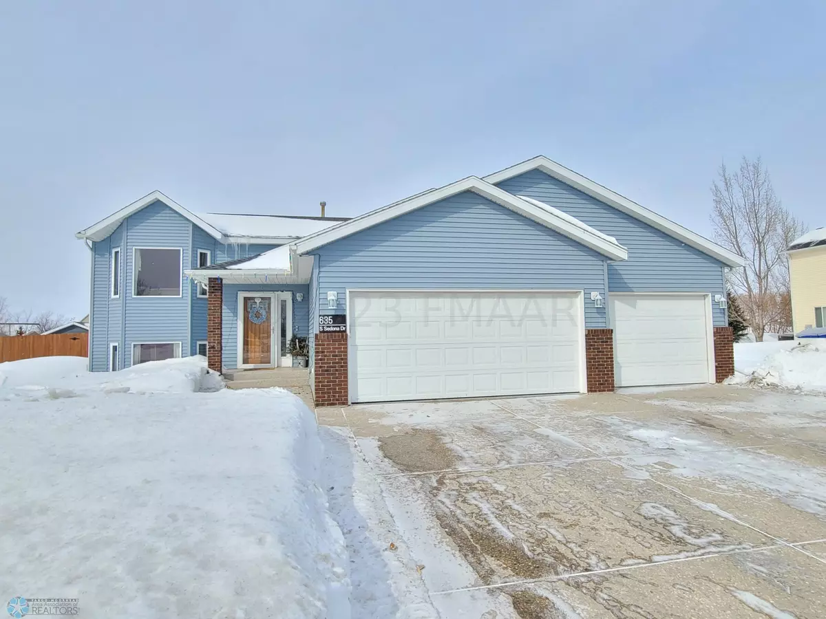 West Fargo, ND 58078,635 S SEDONA DR