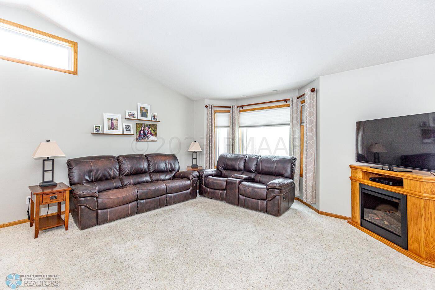 Fargo, ND 58104,4382 53 ST S