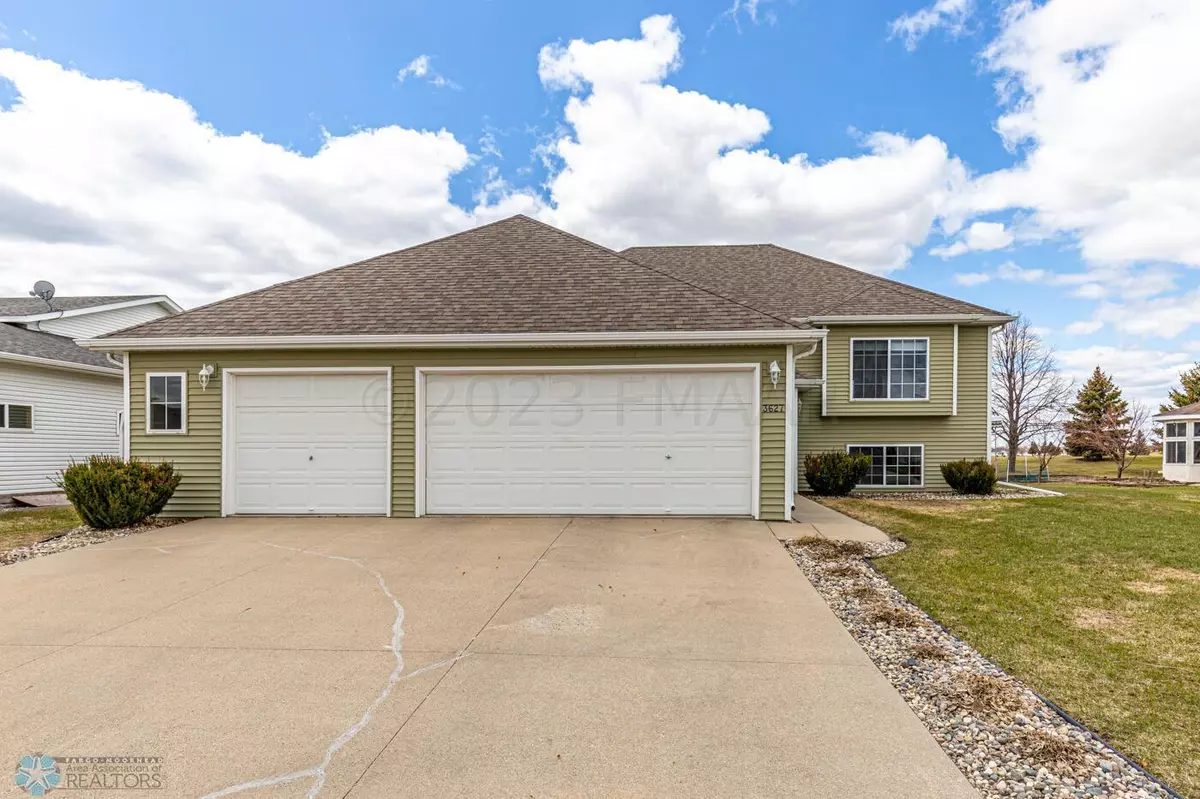 Moorhead, MN 56560,3627 39TH ST S