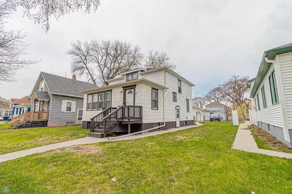Fargo, ND 58102,722 7 ST N