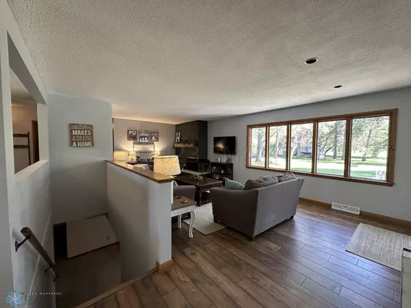 Moorhead, MN 56560,109 14TH AVE S