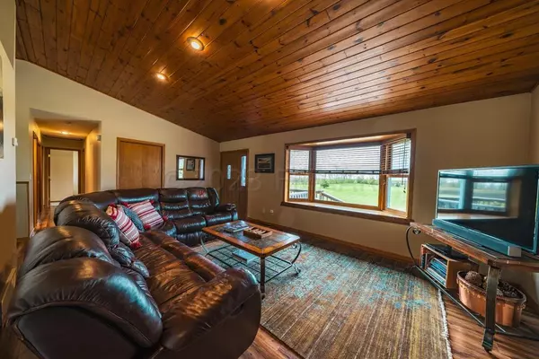 Mahnomen, MN 56557,2106 190TH AVE
