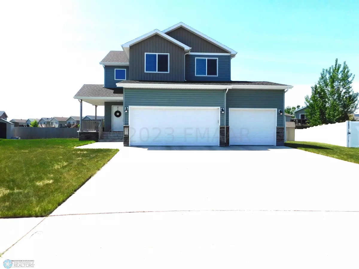 Fargo, ND 58104,6171 MAPLE VALLEY DR S