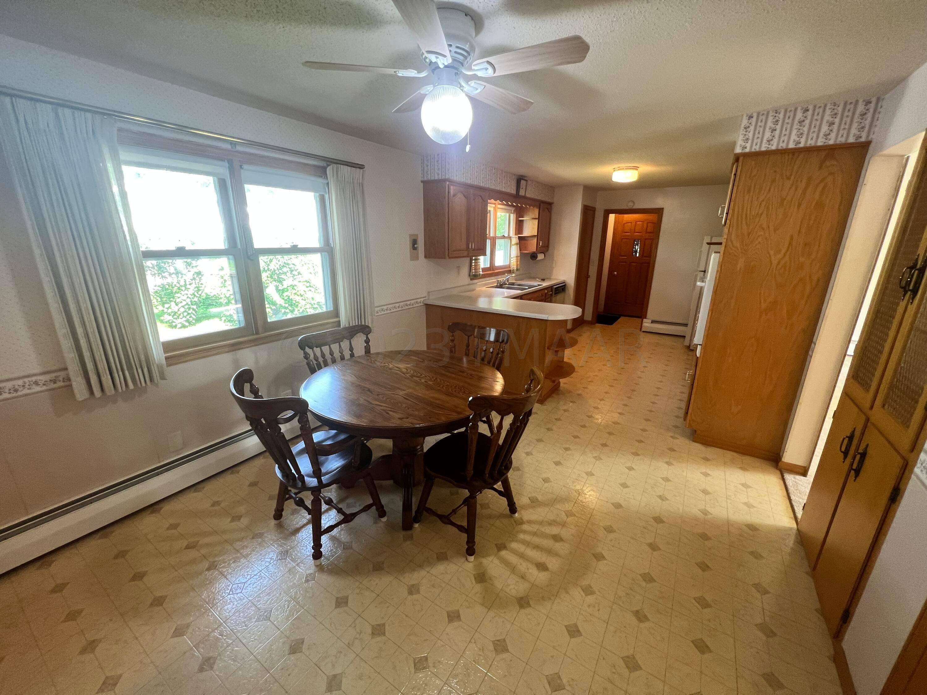 Moorhead, MN 56560,1013 15 1/2 ST N