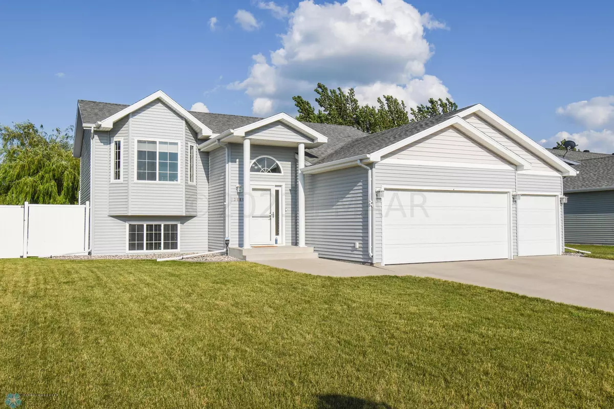 Fargo, ND 58104,3686 POLK ST S