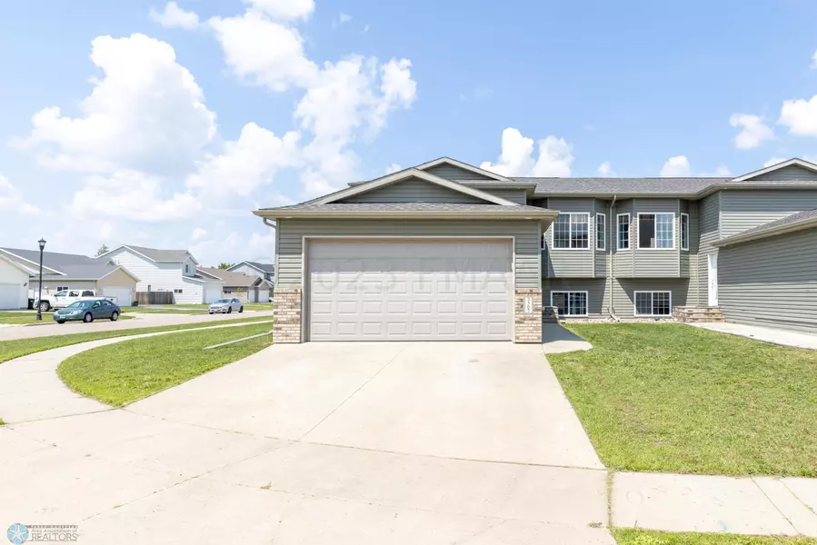 3507 EAGLE RUN DR, West Fargo, ND 58078