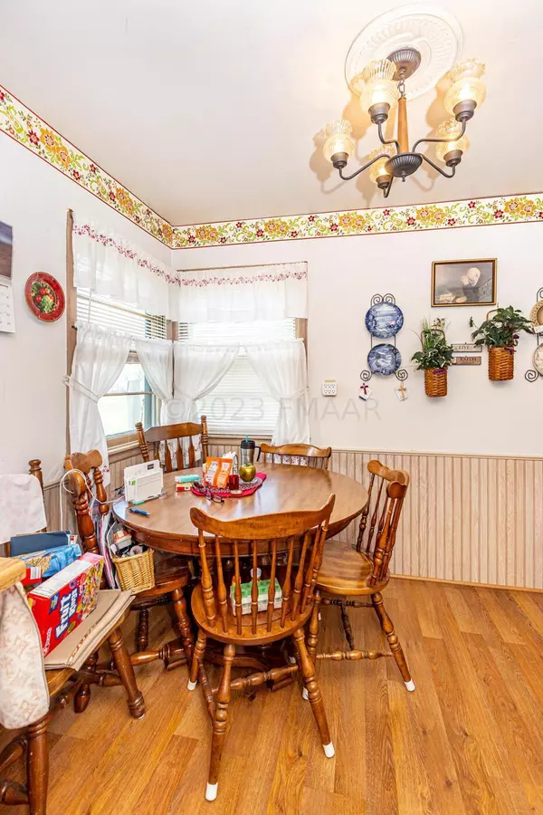 Colfax, ND 58018,201 BLAINE ST S