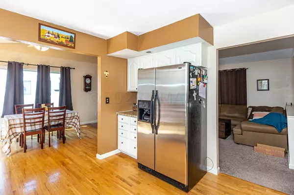 Casselton, ND 58012,121 3RD AVE S