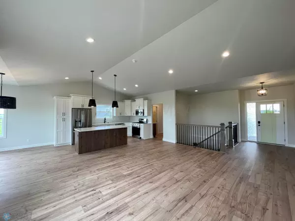 Glyndon, MN 56547,1246 SOUTHVIEW DR SW