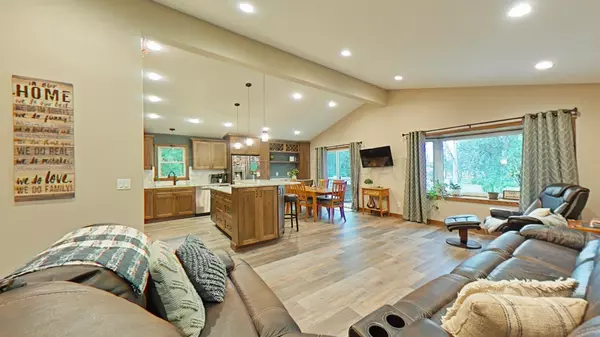 Harwood, ND 58042,211 PARK DR