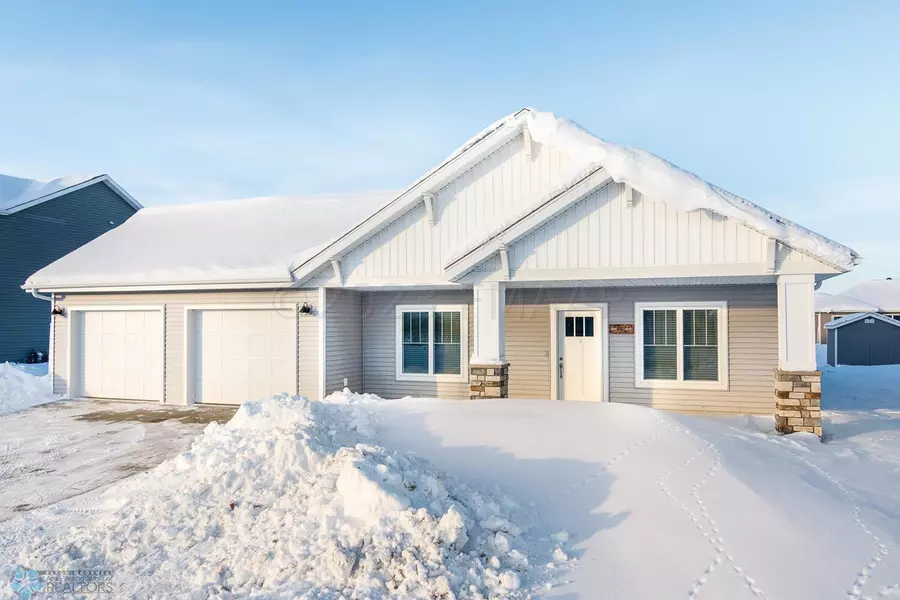 1130 LEGION LN W, West Fargo, ND 58078