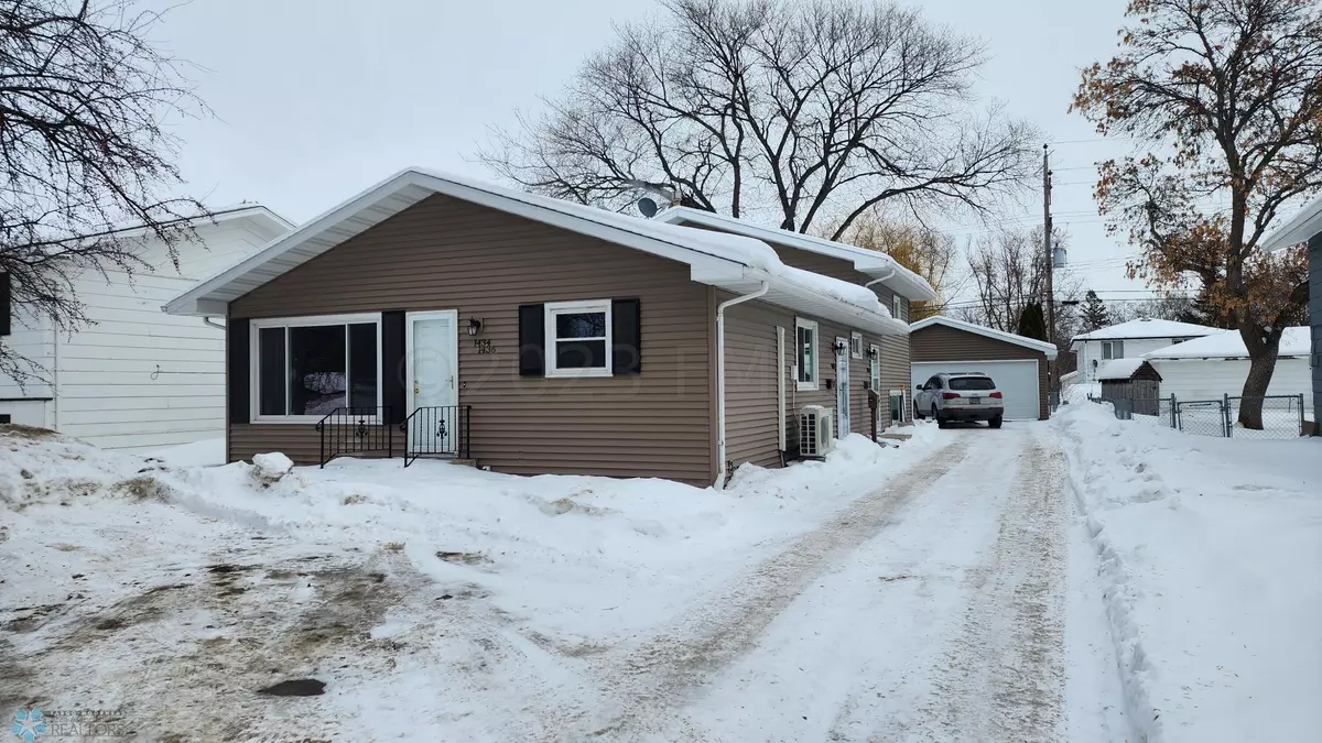 Fargo, ND 58103,1434-1436 17TH ST S