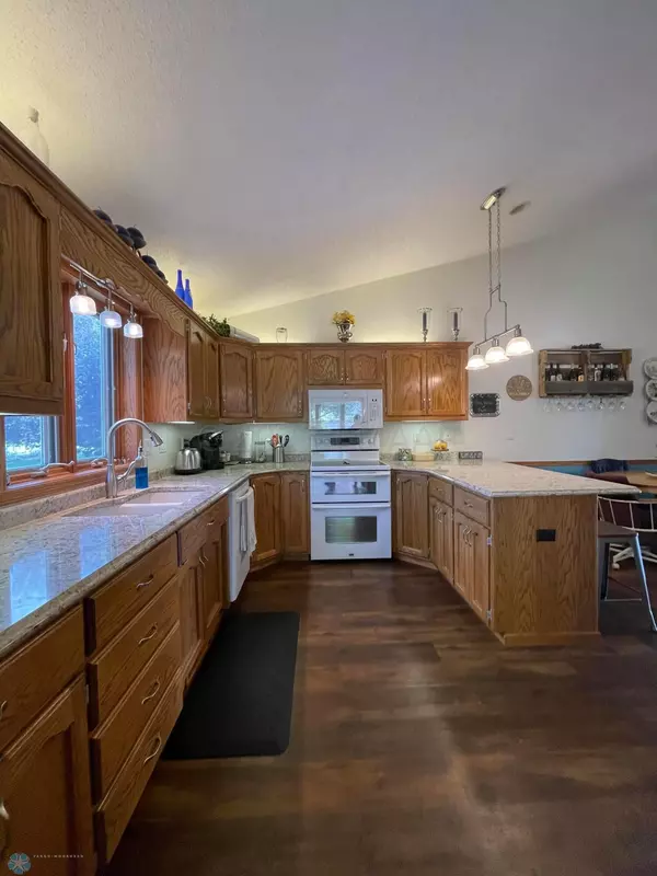 Moorhead, MN 56560,448 CLEARVIEW CT