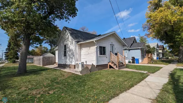 Fargo, ND 58103,223 23 ST S