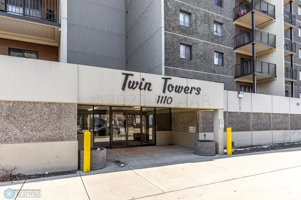 1110 3 AVE N ##203W,  Fargo,  ND 58102