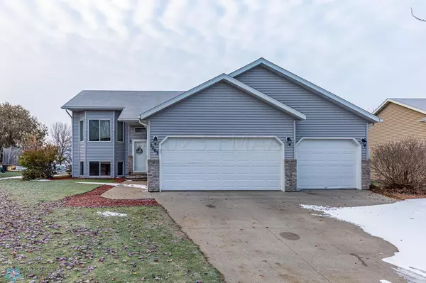 1203 9 AVE SE, Barnesville, MN 56514
