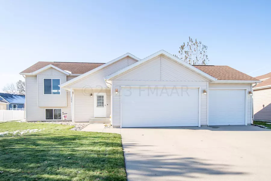 1234 4 ST NW, West Fargo, ND 58078