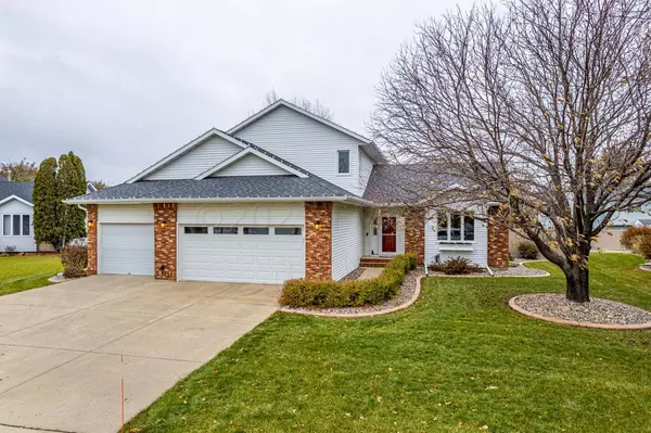 3139 25 AVE S,  Fargo,  ND 58103