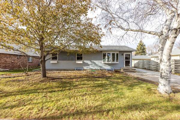 406 6 ST E,  West Fargo,  ND 58078