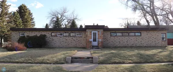Fingal, ND 58031,605 3RD ST